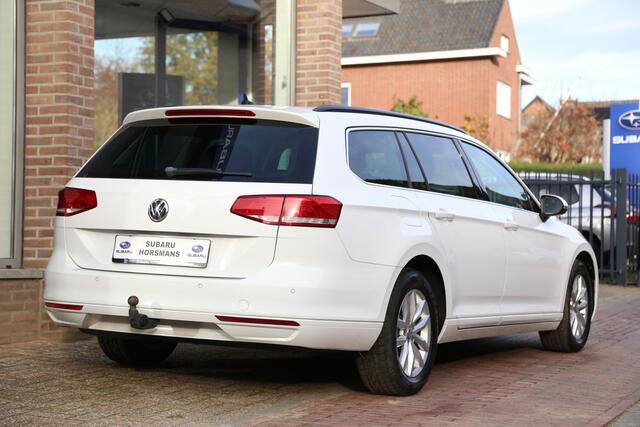 Volkswagen PASSAT Variant 1.4 TSI Highline Leer Navi Camera