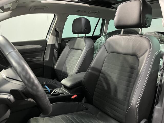 Volkswagen PASSAT Variant 1.4 TSI PHEV GTE Business / AUTOMAAT/ PANO/ TREKHAAK/ ALCANTARA/ APP-CONNECT/ LED/ PARK. SENSOREN + CAMERA/ RIJ-MODI/ DIGITAL DASH/ ADAPT. CRUISE/ 18" LMV/ STOEL VERWARM.
