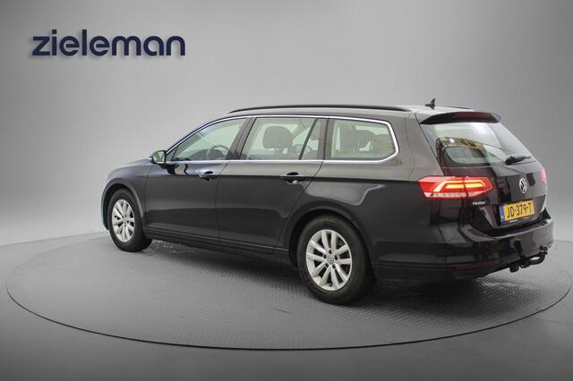 Volkswagen PASSAT Variant 1.6 TDI Comfortline Automaat - Navi, Cruise, Clima, Trekhaak