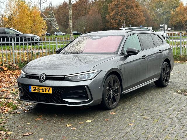 Volkswagen PASSAT Variant 1.5 eHybrid 272pk DSG R-Line Business DCC Harman/Kardon