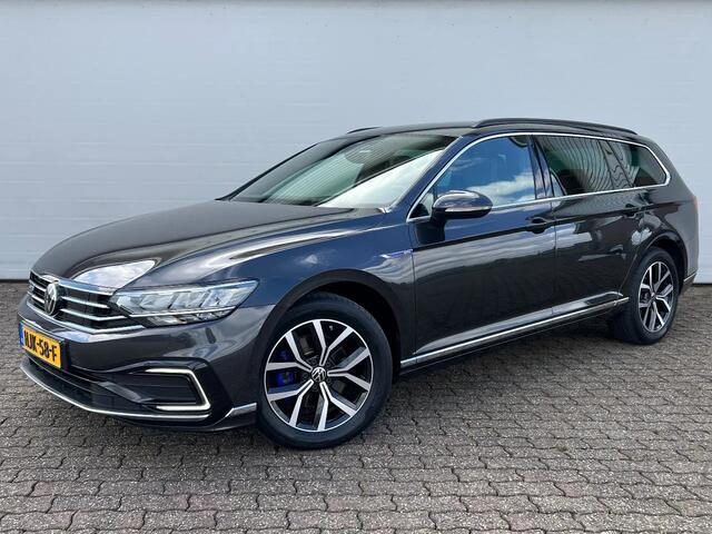 Volkswagen PASSAT 1.4 PHEV GTE, Highline, Virtual dashboard, Nappa leder, Matrix
