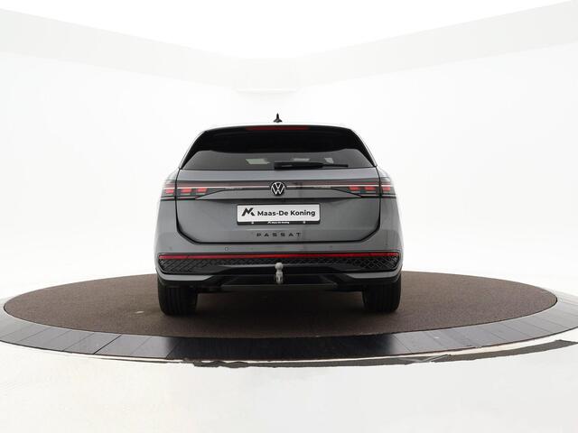 Volkswagen PASSAT Variant 1.5 eHybrid 272pk DSG R-Line Edition · Keyless · 360 Camera · Elek. Trekhaak · Elek.Achterklep · Apple/Android Car Play · 18'' Inch · Garantie t/m Augustus 2026