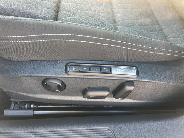 Volkswagen PASSAT Variant 1.4 TSI PHEV GTE Business | 218PK | Trekhaak | ACC | Elek. Klep |