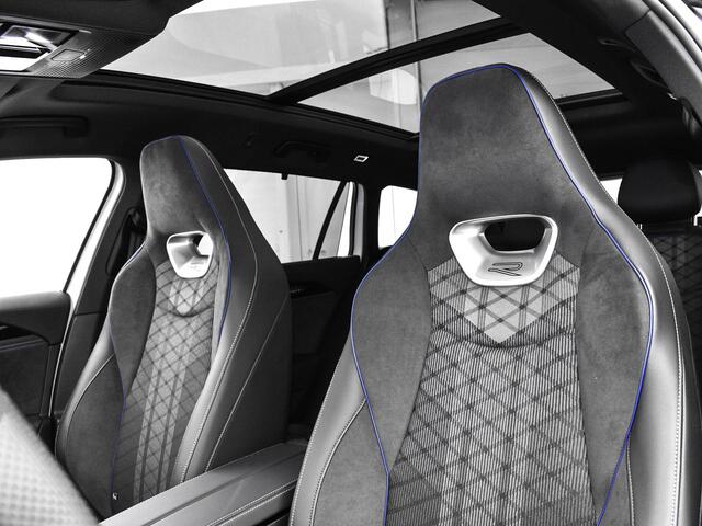 Volkswagen PASSAT Variant 1.5 eTSI 150pk DSG R-Line-Edition · 360 Camera · Panoramadak · Massage · Elek. Voorstoel · Keyless · 19'' Inch · Garantie t/m 21-01-2029 of 100.000km