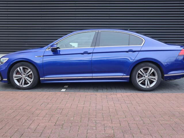 Volkswagen PASSAT 2.0 TSI 4Motion Elegance Business R | 272PK Fabrieks af | NAP | Clima | Adapt. Cruise | Navi | Leder/Alcantara | PDC | LED | Stoelverwarming | Multimedia |