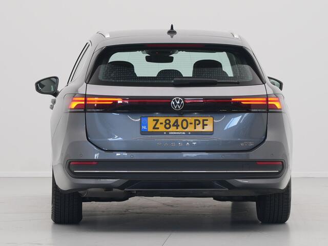Volkswagen PASSAT Variant 1.5 eTSI 150pk Business Trekhaak Navigatie Camera Acc ARGON 112