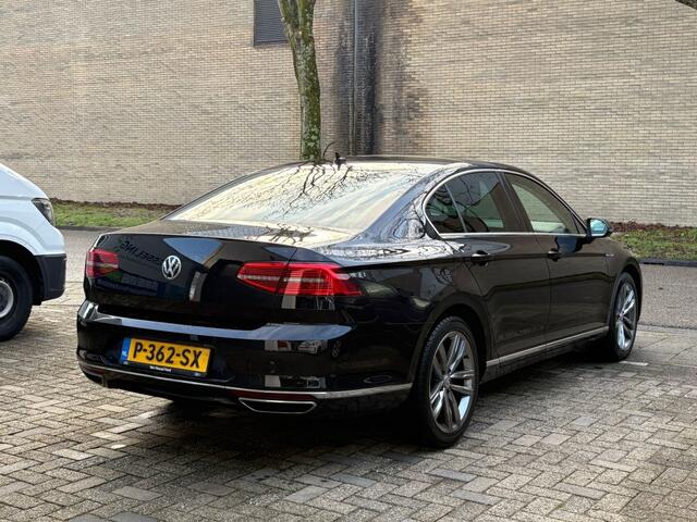 Volkswagen PASSAT 1.4 TSI GTE Highline Leer Automaat Camera