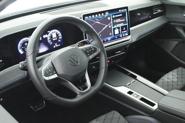 Volkswagen PASSAT Variant 1.5 eTSI 150pk DSG R-Line Edition Camera Keyless Virtual Cockpit Massage Matrix Led Panoramadak