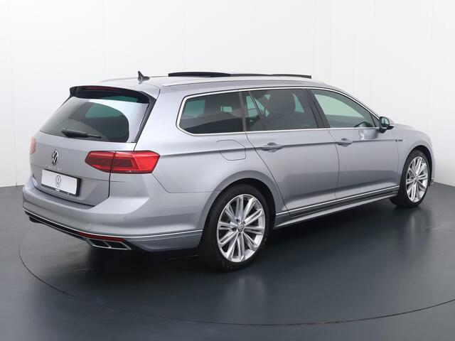 Volkswagen PASSAT Variant 1.5 TSI R-Line Business + | 150 PK | Automaat | Adaptive Cruisecontrol | Panoramadak | Stoelverwarming |