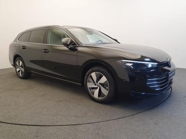 Volkswagen PASSAT Variant 1.5 eHybrid 204pk DSG/AUT Business Wegklapbare trekhaak, Camera, ACC