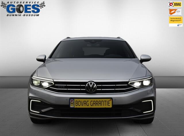 Volkswagen PASSAT GTE/elec stoelen/stoelvrw v+a/stuurvrw