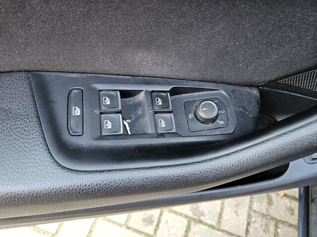 Volkswagen PASSAT Variant 1.4 TSI PHEV GTE Business