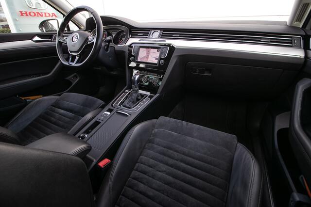 Volkswagen PASSAT Variant 1.4 TSI GTE Highline - Trekhaak | Navi | Camera | Adpt. Cruise | Stoelverw.