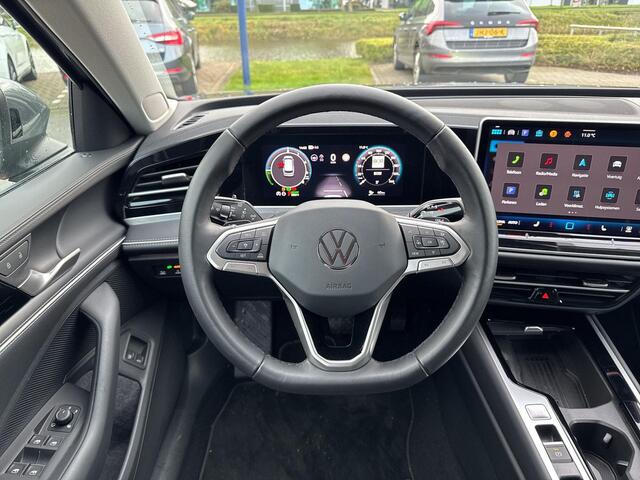 Volkswagen PASSAT Variant 1.5 eHybrid Elegance | Trekhaak | Ass plus. |