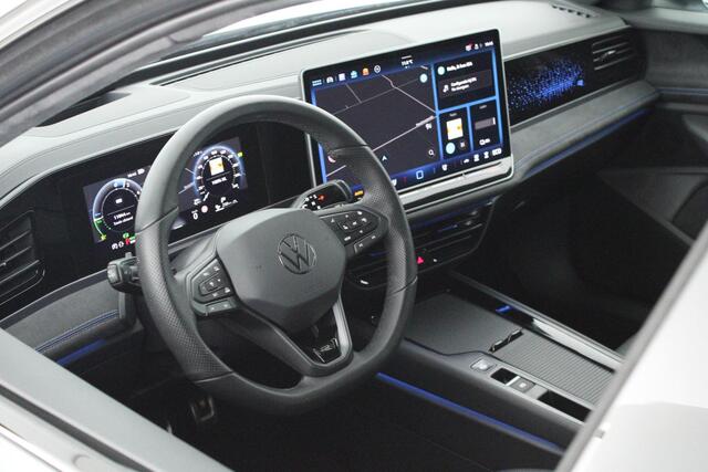 Volkswagen PASSAT Variant 1.5 272pk eHybrid R-Line Edition Black Style Plus Trekhaak 360Camera Head-Up harman/kardon Memory Stoelventilatie Panoramadak Navigatie