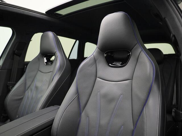 Volkswagen PASSAT Variant 1.5eHybrid 200kW/272PK R-Line DSG · Panoramadak · Leder · 360°Camera · Trekhaak · Garantie t/m 16-03-2030 of 100000km.