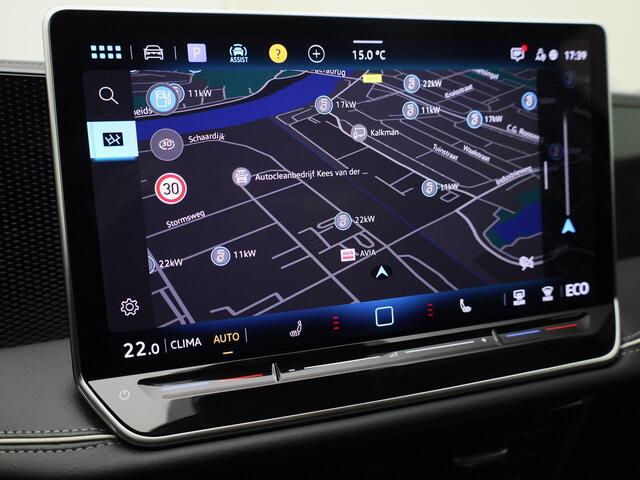 Volkswagen PASSAT Variant 1.5eHybrid 150kW/204PK Business · Navigatie · Apple/Android · Trekhaak · Garantie t/m 07-05-2027