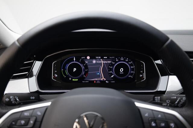 Volkswagen PASSAT Variant 1.4 TSI PHEV GTE Business