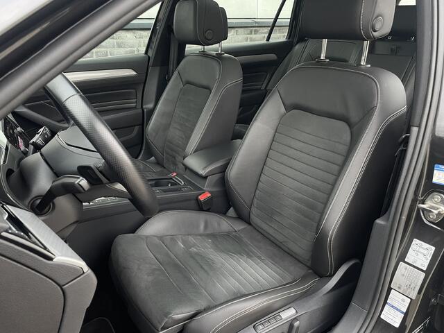 Volkswagen PASSAT Variant 1.4 TSI PHEV GTE Business | Pano | Elek. Trekhaak | Camera | Carplay | Navi | LED