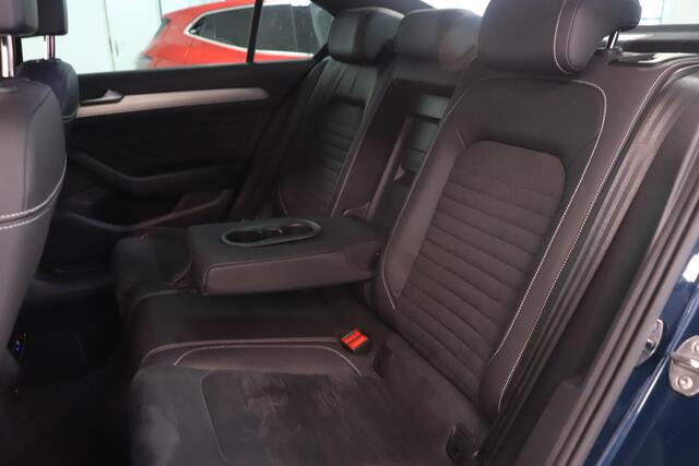 Volkswagen PASSAT 1.5 TSI R-Line Business + | Camera | Comfort stoelen | Navigatie | Stoelverwarming | AppleCarplay AndroidAuto |