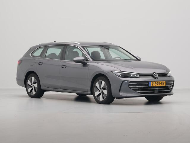 Volkswagen PASSAT Variant 1.5 eTSI 150pk DSG Business Trekhaak Navigatie Camera Massage 62