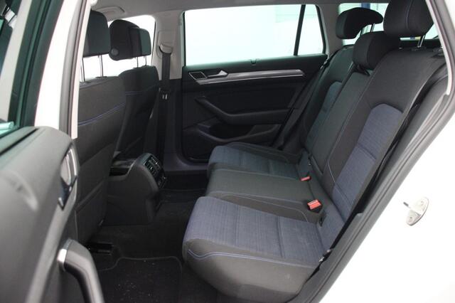 Volkswagen PASSAT Variant 1.4 TSI PHEV GTE Business - Carplay, Navi, Camera, Massage, Stoelverw.