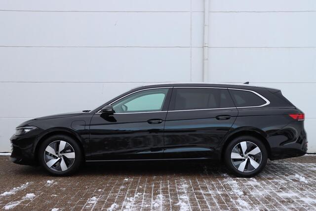 Volkswagen PASSAT Variant 1.5 eHybrid Business 204pk DSG6