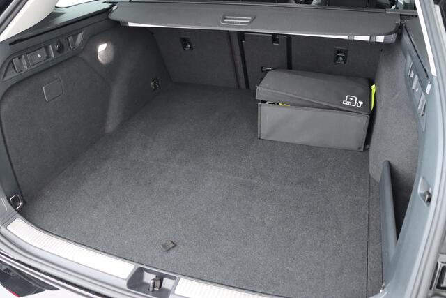 Volkswagen PASSAT Variant 1.5 eHybrid Business 204pk DSG6