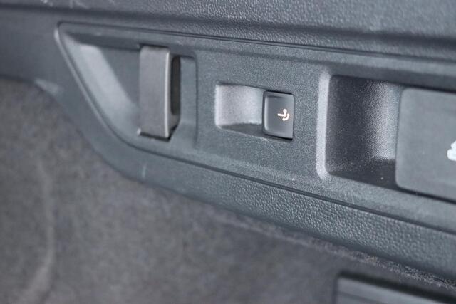 Volkswagen PASSAT Variant 1.5 eHybrid Business 204pk DSG6