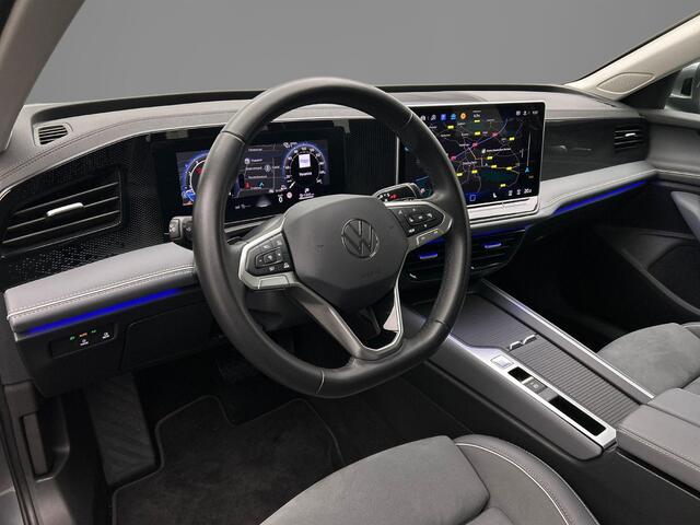 Volkswagen PASSAT Variant Business 1.5 eTSI 150pk DSG Automaat Trekhaak, Adaptive cruise control, Navigatie, Stoelverwarming, LED koplampen, Achteruitrijcamera