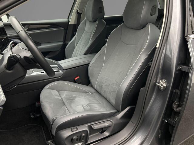 Volkswagen PASSAT Variant Business 1.5 eTSI 150pk DSG Automaat Trekhaak, Adaptive cruise control, Navigatie, Stoelverwarming, LED koplampen, Achteruitrijcamera