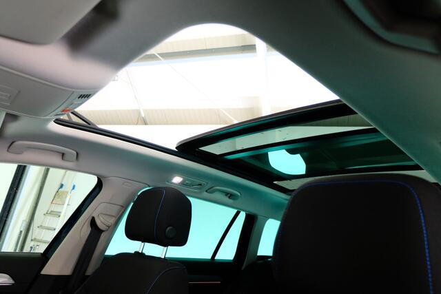 Volkswagen PASSAT Variant 1.4 TSI PHEV GTE Business | TREKHAAK | SCHUIF-KANTEL |