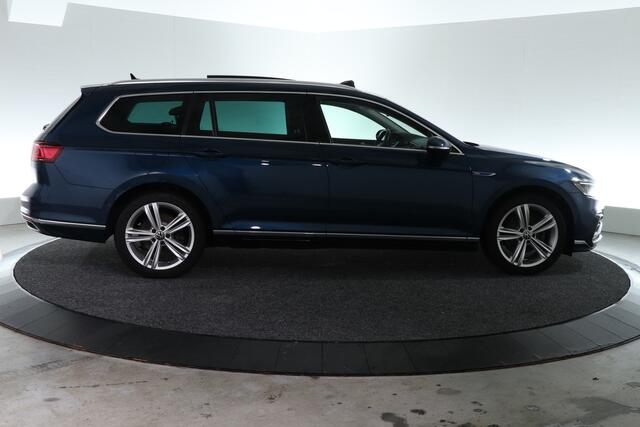 Volkswagen PASSAT Variant 1.4 TSI PHEV GTE Business | TREKHAAK | SCHUIF-KANTEL |