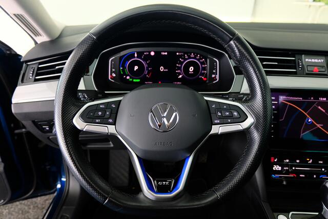 Volkswagen PASSAT Variant 1.4 TSI PHEV GTE Business | TREKHAAK | SCHUIF-KANTEL |