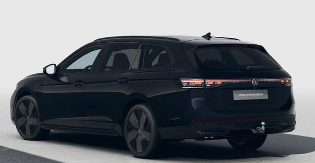 Volkswagen PASSAT Variant 1.5 eHybrid 272PK DSG R-Line Business / Trekhaak / Black Style / Panoramadak / 19'' LMV / VW