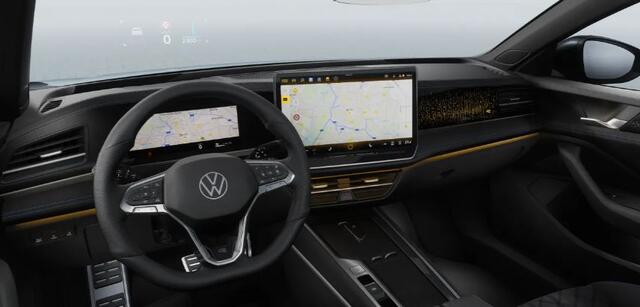 Volkswagen PASSAT Variant 1.5 eHybrid 272PK DSG R-Line Business / Trekhaak / Black Style / Panoramadak / 19'' LMV / VW