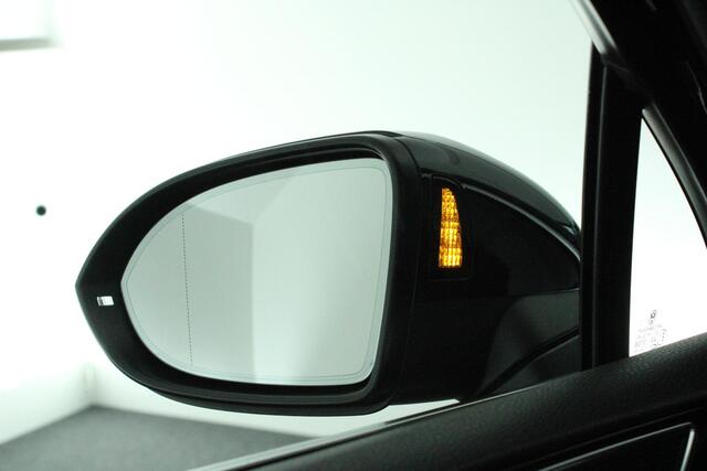 Volkswagen PASSAT Variant 1.4 TSI 150pk DSG ACT Highline Trekhaak Leder Panoramadak Virtual Cockpit Memory Navigatie