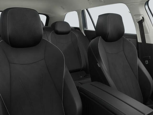 Volkswagen PASSAT Variant Business 1.5 eHybrid 204 PK 6 versn. DSG · Comfort Pakket incl. verwarmbare voorstoelen · Trekhaak inklapbaar, elektr ontgrendeling, incl. 'Trailer Assist'