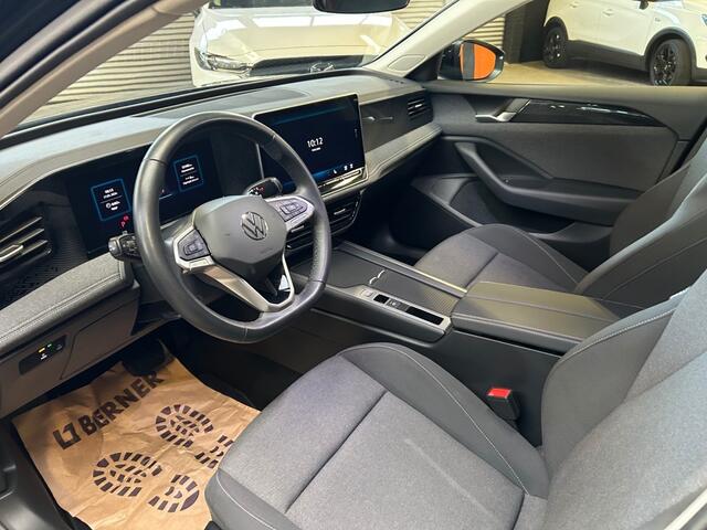 Volkswagen PASSAT 1.5 ETSI