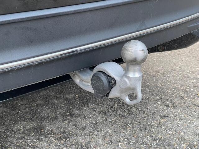 Volkswagen PASSAT Variant 1.5 TSI eHybrid 204pk Business | Elk Trekhaak | Head-Up