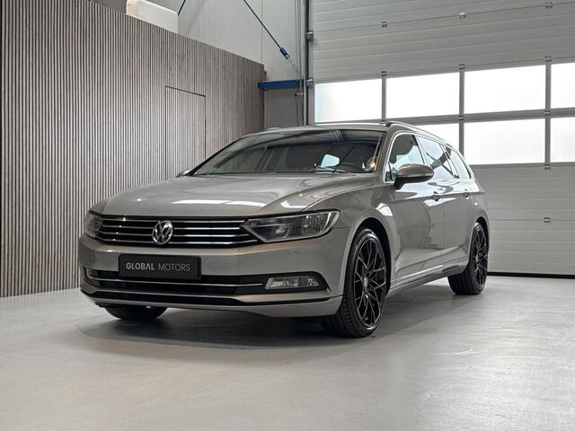 Volkswagen PASSAT Variant 1.4 TSI ACT Comfortline - NL AUTO - AUTOMAAT - STOEL + STUURVERWARMING - LM VELGEN - TREKHAAK - PARKEERCAMERA