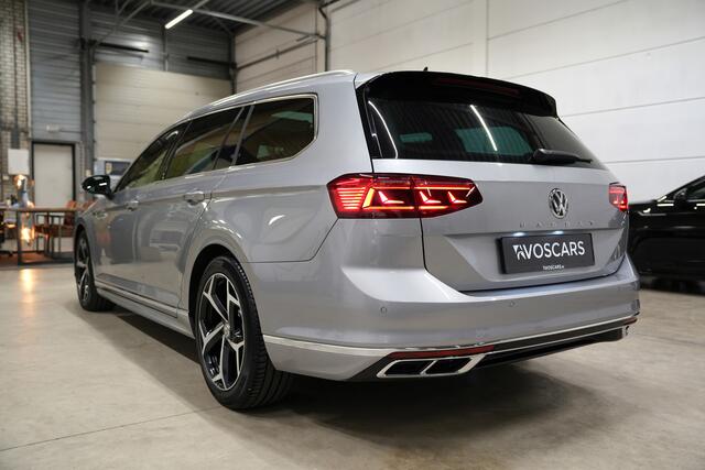 Volkswagen PASSAT Variant 1.5 TSI R Line DSG * Pano - Trekhaak - Virtual - Keyless - Camera - ACC - App *