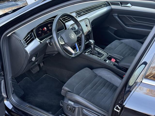 Volkswagen PASSAT Variant 1.4 TSI PHEV GTE Business | Trekhaak | Camera | Keyless