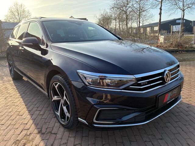 Volkswagen PASSAT 1.4 TSI GTE Hybride, Pano, Trekhaak, 360° Camera, Leder