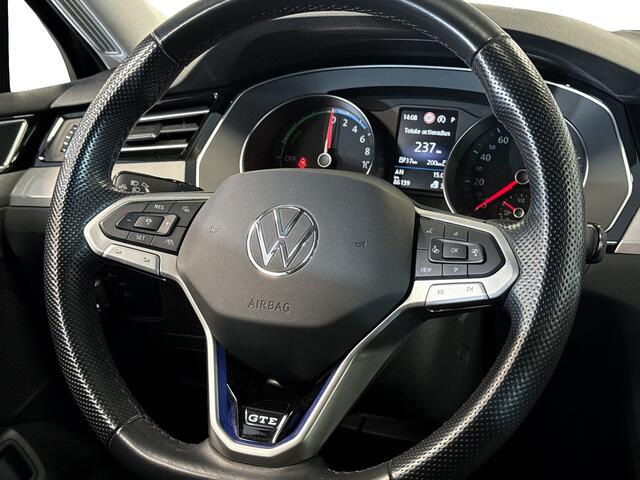 Volkswagen PASSAT Variant 1.4 218pk TSI PHEV GTE Business Achteruitrijcamera | Navigatiesysteem | Verwarmbare voorstoelen