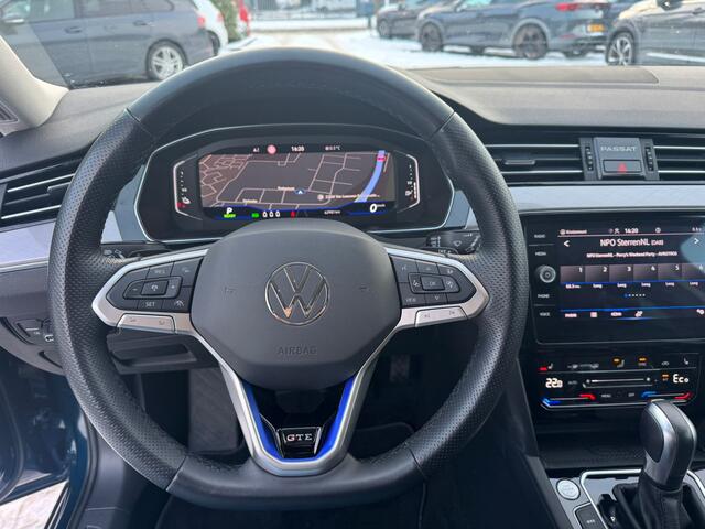 Volkswagen PASSAT Variant 1.4 TSI PHEV GTE Business leer, virtual cockpit, camera,