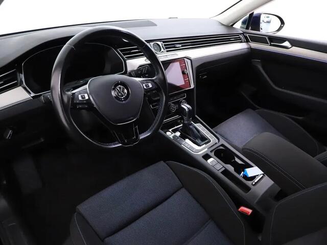 Volkswagen PASSAT Variant 1.4 TSI GTE Highline | Achteropkomend verkeer waarschuwing | Airco separaat achter | Autonomous Emergency Braking