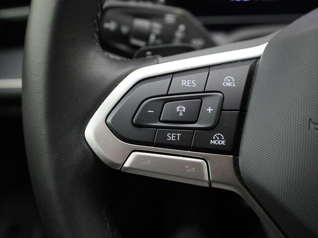 Volkswagen PASSAT Variant 1.5eHybrid 150kW/204PK Business DSG · Trekhaak · Camera · Stoelverwarming · Leder/Alcantara · Apple/Android Car Play · Head-UP Display · Garantie t/m 22-05-2027