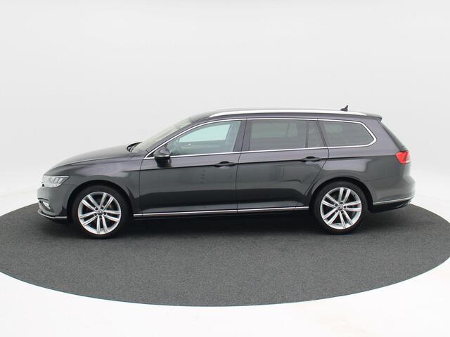 Volkswagen PASSAT Variant 1.5 TSi 150 Pk Automaat Business | Adaptive Cruise | Climate Control | Camera | Trekhaak | Navigatie | Stoelverwarming | 18 Inch