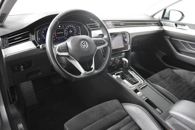 Volkswagen PASSAT Variant 1.5 TSI Elegance *1ste Eigenaar*Leer*Panoramadak*Trekhaak*